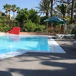 Hotel Artemisa *